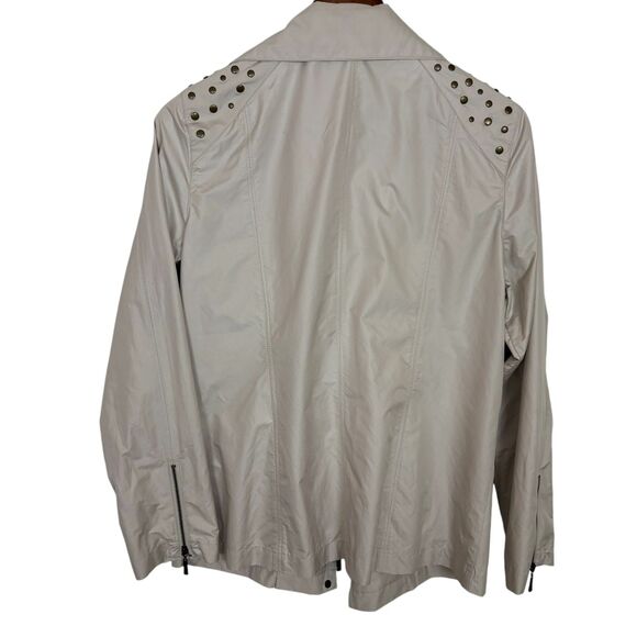 Chico's Zenergy Cream Full Zipper Light Jacket Studded Pckt Women's Small Size 1 - Picture 2 of 5